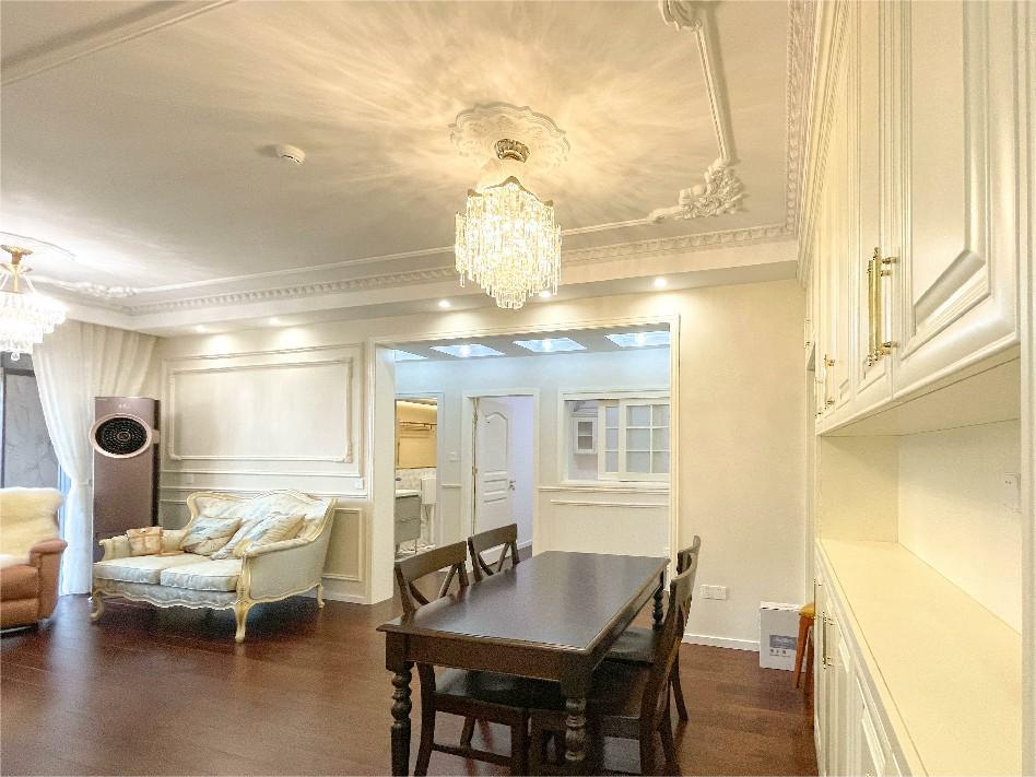 南寧新房裝修-美式風(fēng)格-客餐廳 南寧新房裝修-美式風(fēng)格-客餐廳